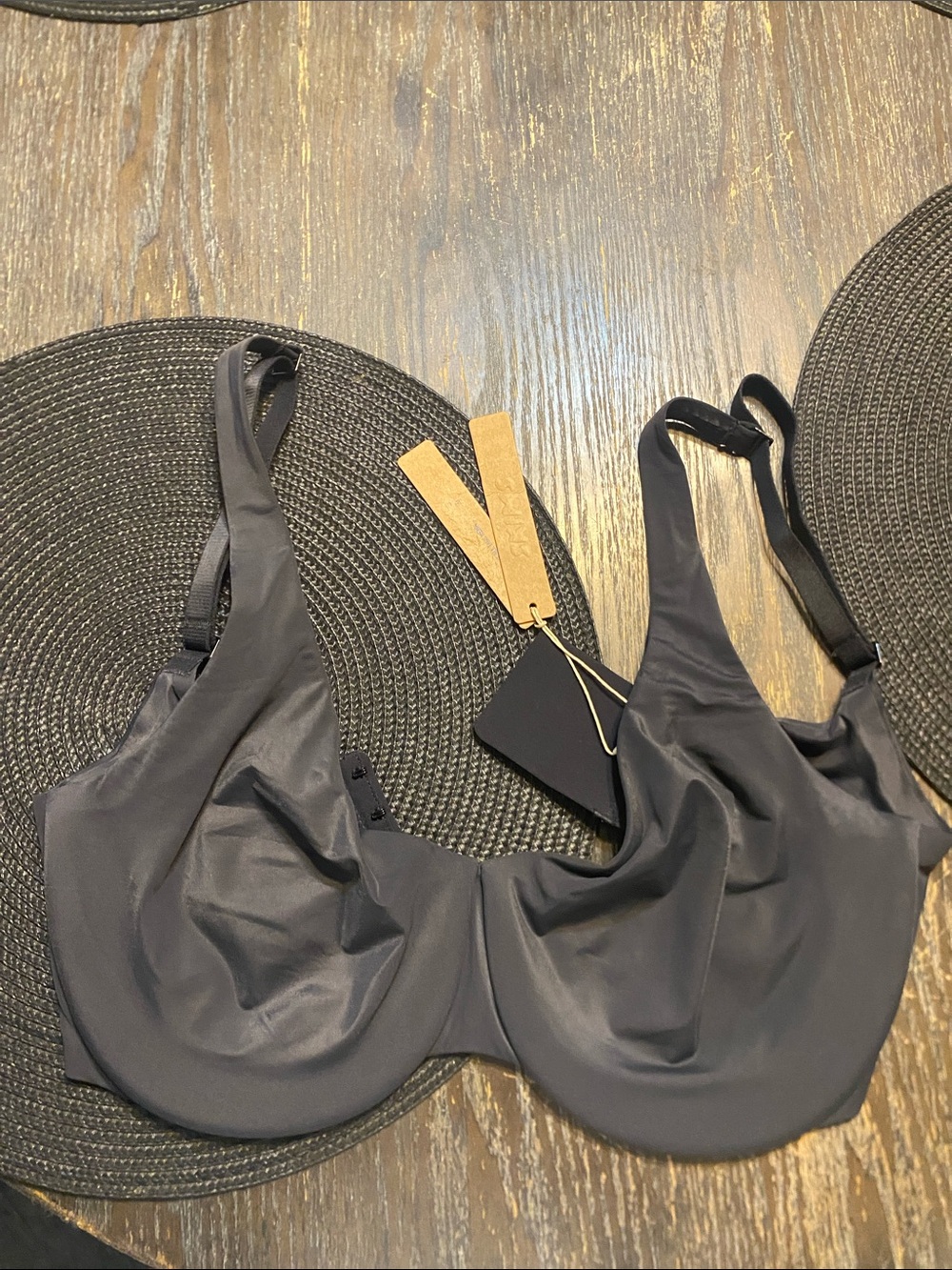 SKIMS Smooth intimate unlined minimized Bra onyx size 34DDD